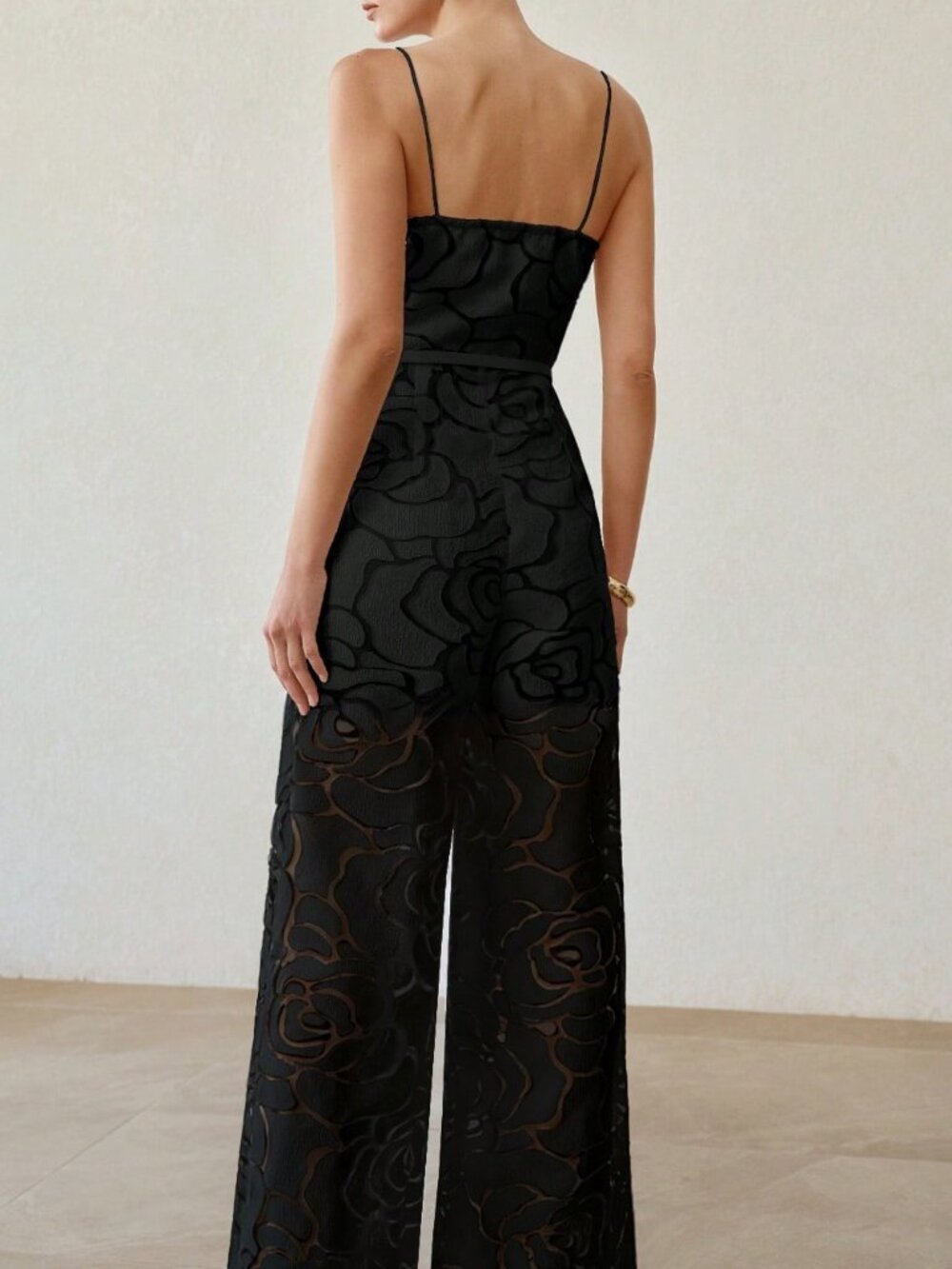 White Elegant Women's Artistic Texture Camisole Jumpsuit - Picture 7 of 7